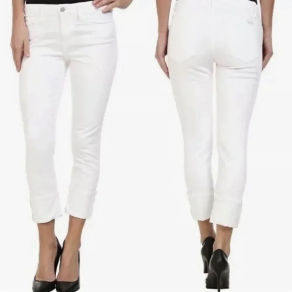 Joe’s white clean cuff crop jeans